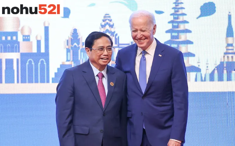 Giáo dục và giao lưu nhân dân ngày càng phát triển